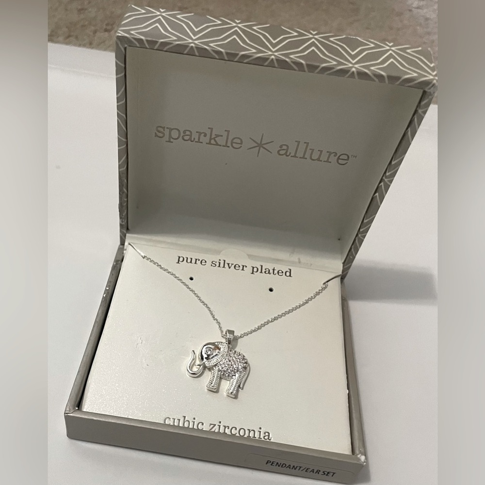 Elephant Necklace